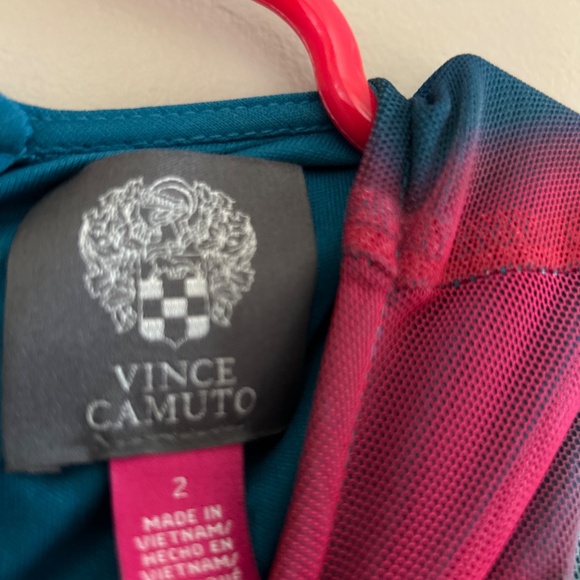 Beautiful Vince Camuto side slit mesh dress - Picture 6 of 7